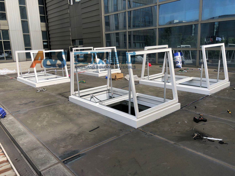 國產螺桿式開窗器